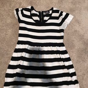 Black And White stripped maternity blouse